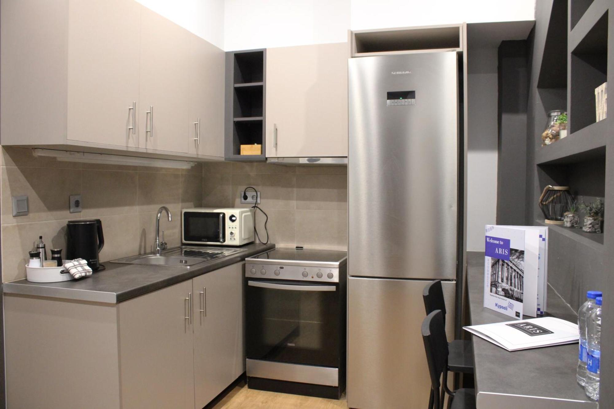 Aris Premium Accommodations Atenas Quarto foto